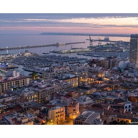 Your Nice Home In Alicante In The Historic Center! Luaran gambar