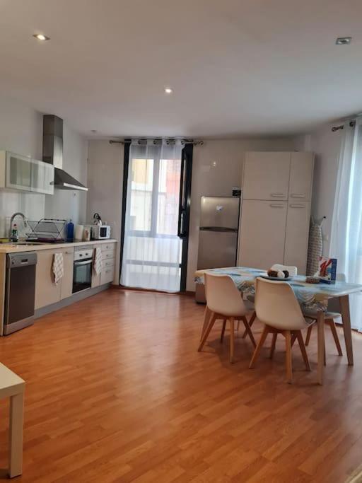Your Nice Home In Alicante In The Historic Center! Luaran gambar