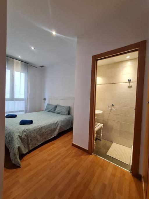 Your Nice Home In Alicante In The Historic Center! Luaran gambar