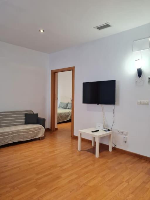 Your Nice Home In Alicante In The Historic Center! Luaran gambar