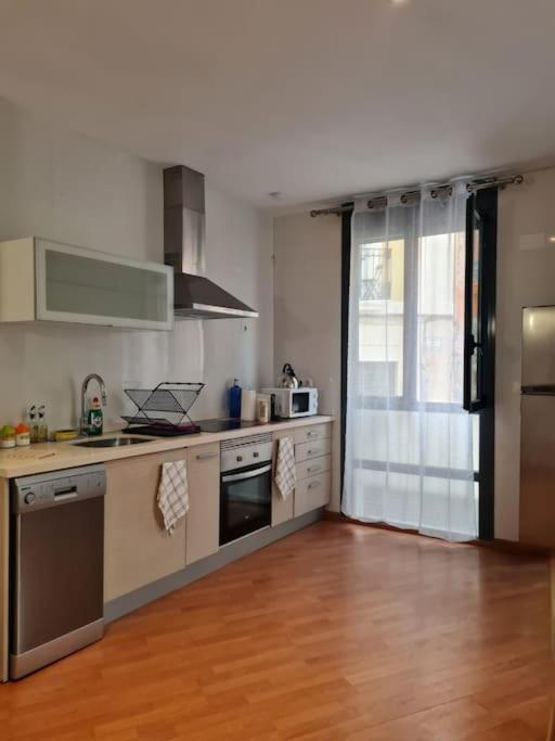 Your Nice Home In Alicante In The Historic Center! Luaran gambar