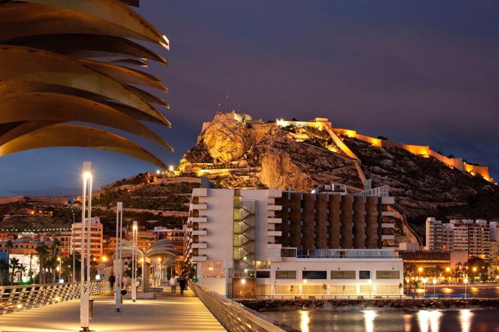 Your Nice Home In Alicante In The Historic Center! Luaran gambar