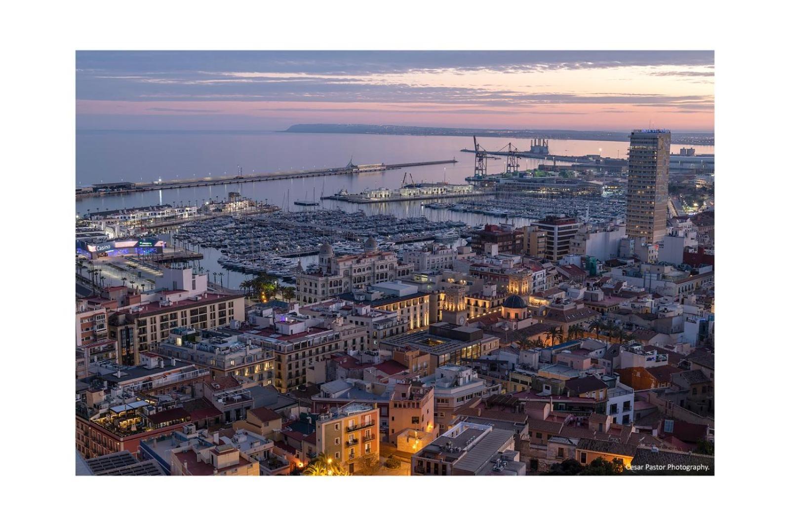 Your Nice Home In Alicante In The Historic Center! Luaran gambar